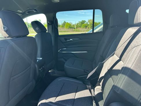 New 2026 Chevrolet Traverse LT w/ Driver Confidence Package FWD image 35