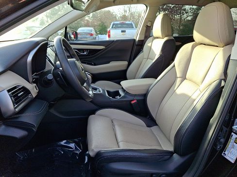 Certified 2023 Subaru Outback Limited image 13