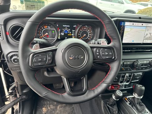 New 2026 Jeep Wrangler Unlimited Rubicon 392 image 22