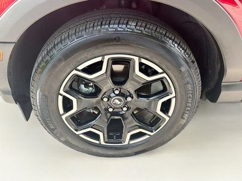 Used 2025 Ford Bronco Sport Outer Banks w/ Outer Banks Tech Package+ AWD/4WD image 37