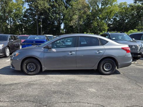 Used 2019 Nissan Sentra S FWD image 6