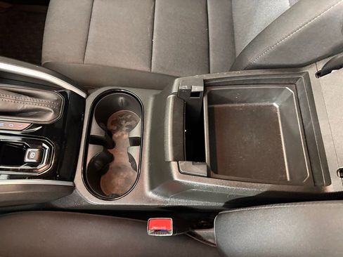 Used 2024 Chevrolet Colorado W/T w/ Safety Package image 36