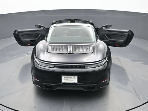 Certified 2026 Porsche 911 Targa 4S AWD/4WD image 24