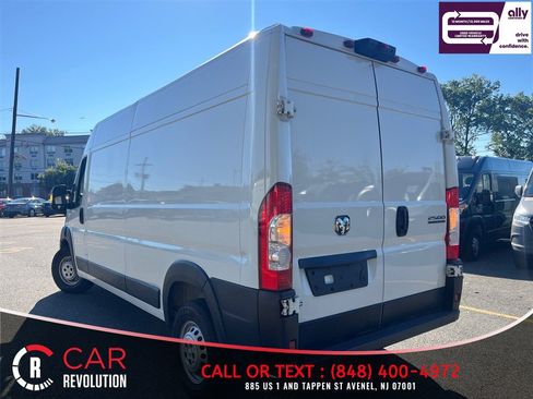 Used 2025 RAM ProMaster 2500 w/ Convenience Group FWD image 4