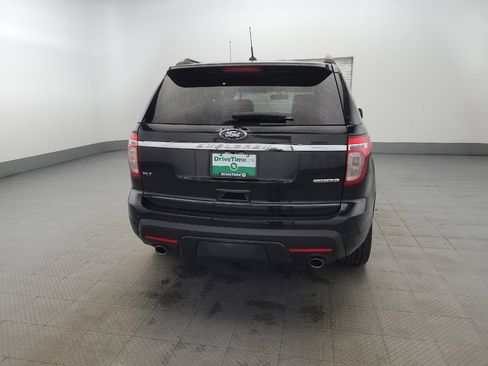 Used 2014 Ford Explorer XLT w/ Equipment Group 202A FWD image 7