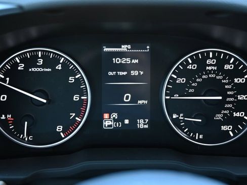 New 2025 Subaru Forester Premium image 32