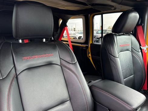 Used 2020 Jeep Wrangler Unlimited Rubicon w/ Quick Order Package 28Y Recon image 17