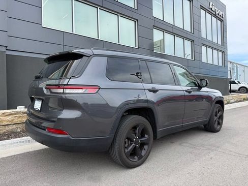 Used 2023 Jeep Grand Cherokee L Laredo AWD/4WD image 3