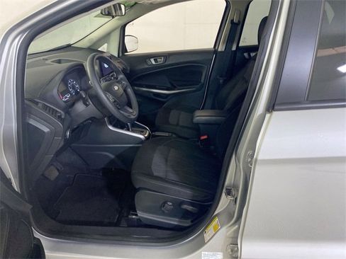 Used 2021 Ford EcoSport SE image 24