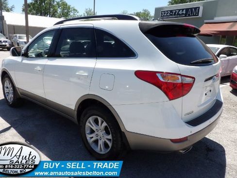 Used 2010 Hyundai Veracruz GLS image 3