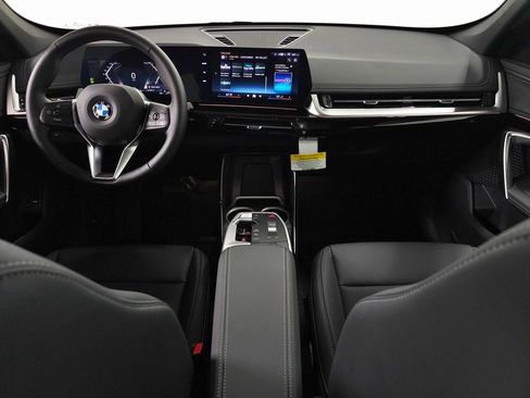 Used 2026 BMW X1 xDrive28i w/ Convenience Package image 9