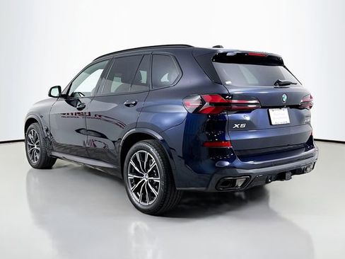 Used 2025 BMW X5 xDrive40i w/ M Sport Package image 5