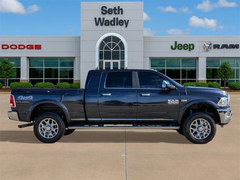 Used 2017 RAM 2500 Limited image 8