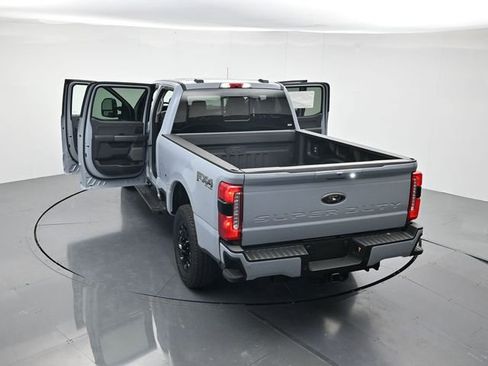New 2026 Ford F250 Lariat w/ Black Appearance Package AWD/4WD image 43