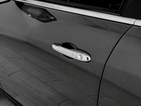 Used 2017 Maserati Levante S image 39