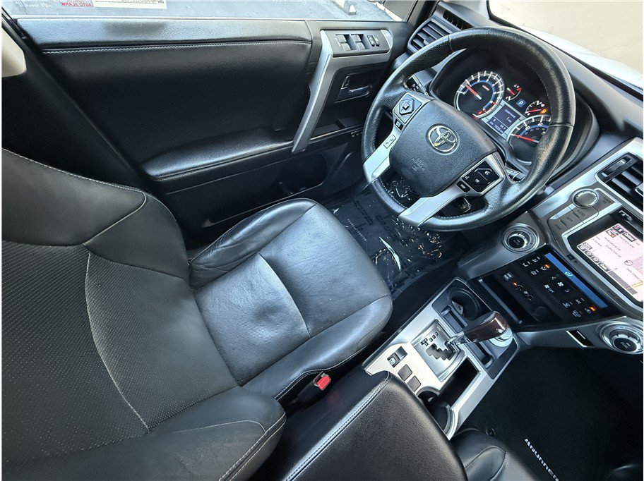 Used 2016 Toyota 4Runner Limited AWD/4WD image 7