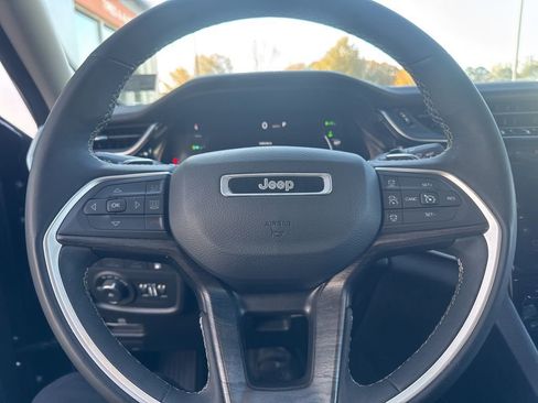 Used 2024 Jeep Grand Cherokee Limited 4xe image 46