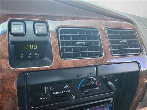 Used 1998 Toyota 4Runner Limited image 13