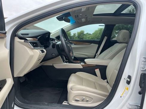 Used 2018 Cadillac XTS Luxury w/ Driver Awareness Package image 10