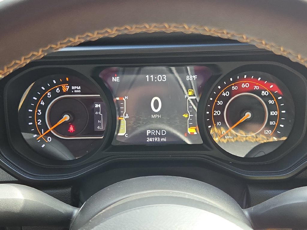 Used 2024 Jeep Gladiator Sport AWD/4WD image 21