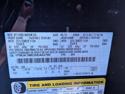 New 2025 Ford Expedition Max Platinum w/ Driver's Package image 16