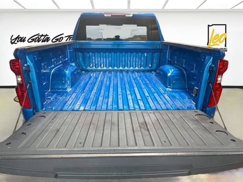 Used 2022 Chevrolet Silverado 1500 Custom AWD/4WD image 25