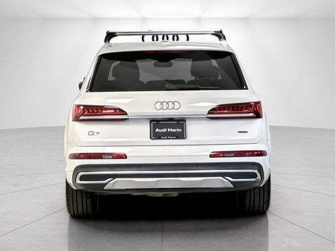 Used 2022 Audi Q7 Premium Plus image 4