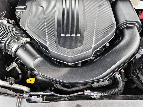 Certified 2026 Chevrolet Traverse LT FWD image 37