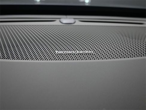 New 2026 Volvo XC90 B6 Ultra image 27