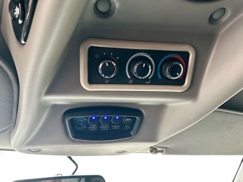 Used 2022 Chevrolet Express 2500 w/ Enhanced Convenience Package image 32