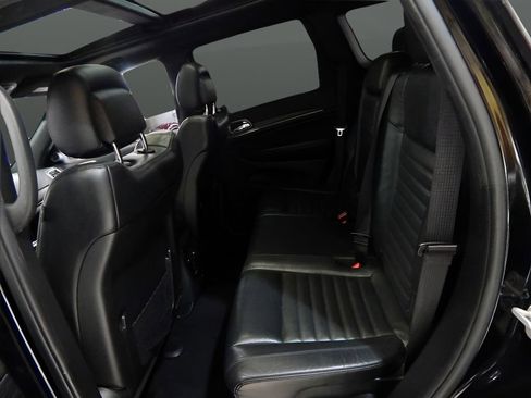 Used 2019 Jeep Grand Cherokee Limited X image 34