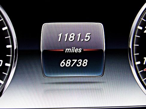 Used 2015 Mercedes-Benz S 550 4MATIC Coupe image 11