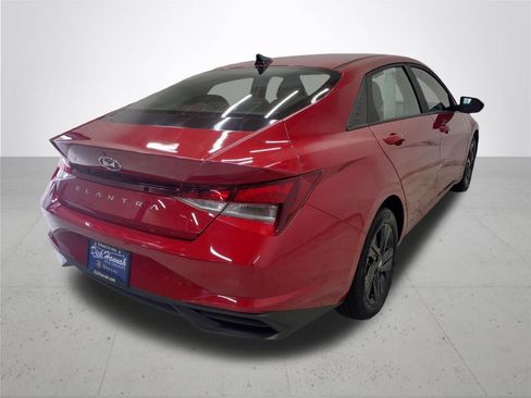 Certified 2023 Hyundai Elantra SEL w/ Preferred Accessory Package FWD image 14