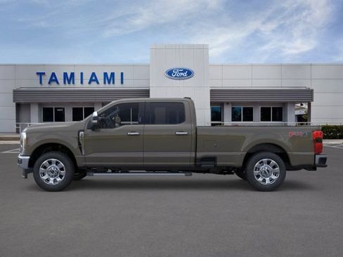 New 2026 Ford F250 Lariat w/ Chrome Package AWD/4WD image 3