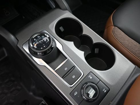 New 2025 Ford Bronco Sport Outer Banks w/ Sasquatch Outer Banks Package image 19