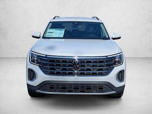 New 2026 Volkswagen Atlas SE image 2