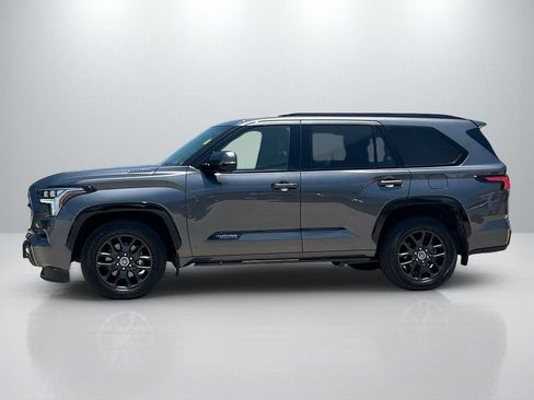 Used 2023 Toyota Sequoia Platinum RWD image 8