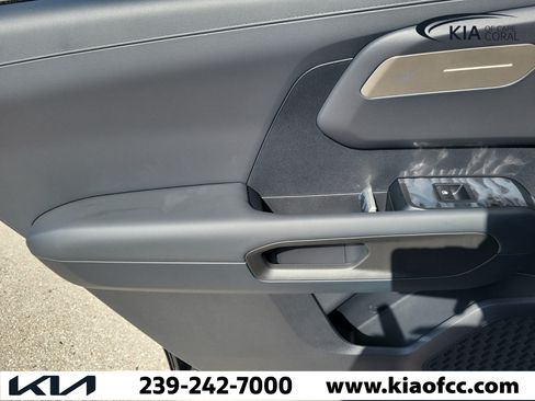 New 2027 Kia Telluride S w/ Towing Package FWD image 15