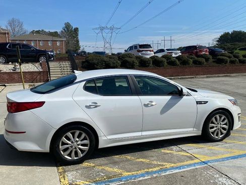 Used 2015 Kia Optima EX image 4