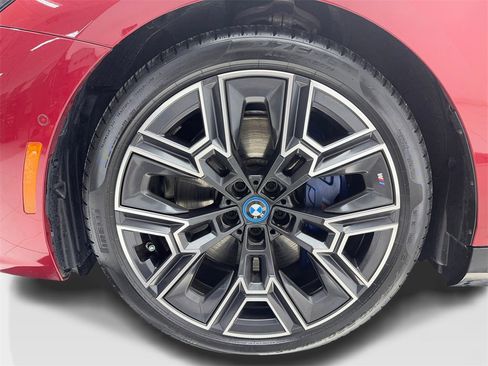 Used 2025 BMW i5 eDrive40i w/ M Sport Package image 48