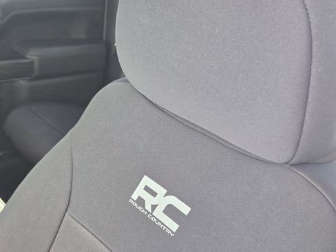 Used 2022 Chevrolet Silverado 1500 RST w/ Safety Package image 18