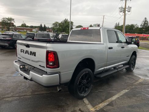 Used 2026 RAM 2500 Big Horn AWD/4WD image 5
