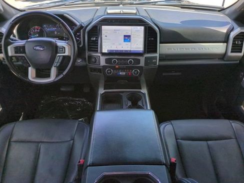 Used 2022 Ford F250 Lariat w/ Lariat Ultimate Package AWD/4WD image 15