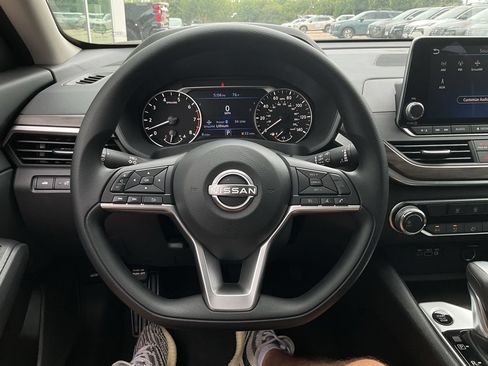 New 2026 Nissan Altima 2.5 SV FWD image 26