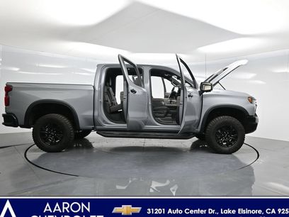 Used 2025 Chevrolet Silverado 1500 ZR2 w/ Technology Package