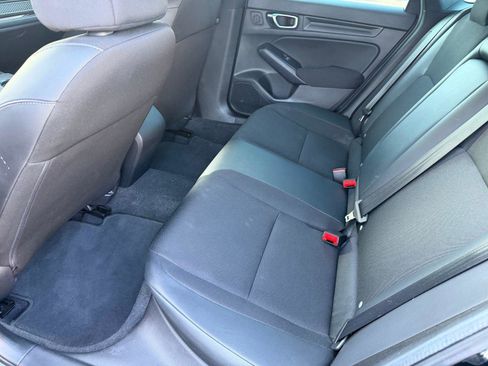 Used 2025 Honda Civic Sport image 3