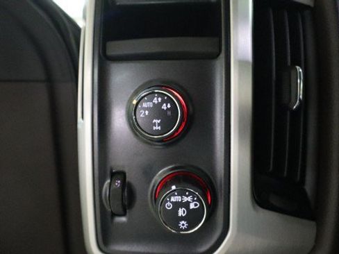 Used 2015 GMC Sierra 1500 SLT w/ SLT Crew Cab Value Package AWD/4WD image 20
