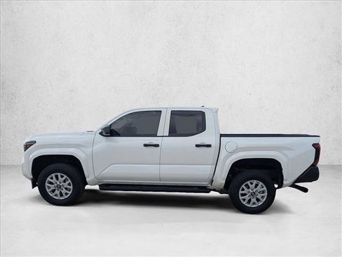 Used 2025 Toyota Tacoma SR image 8
