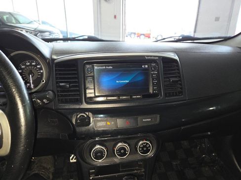 Used 2015 Mitsubishi Lancer Evolution MR image 32