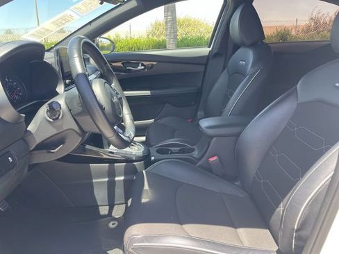 Used 2023 Kia Forte GT-Line FWD image 19